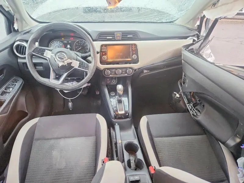 2021 NISSAN VERSA SV  