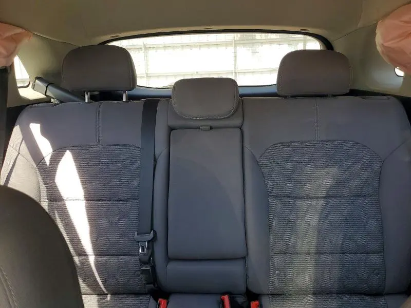 2019 KIA NIRO LX  