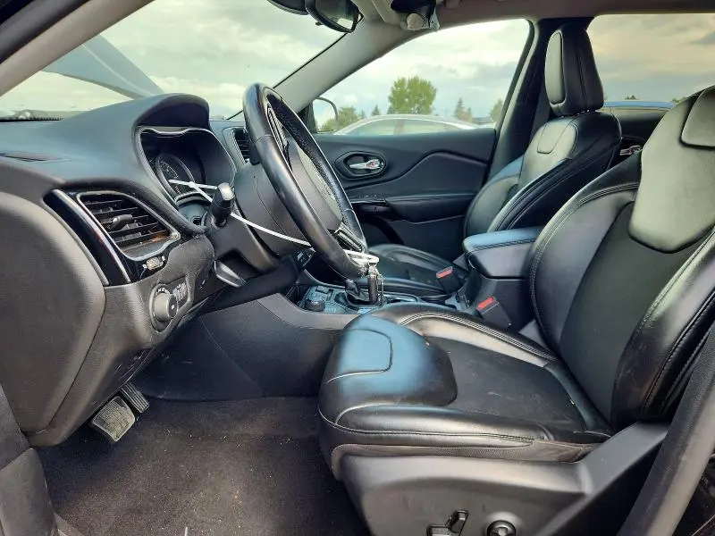 2021 JEEP CHEROKEE LATITUDE PLUS  