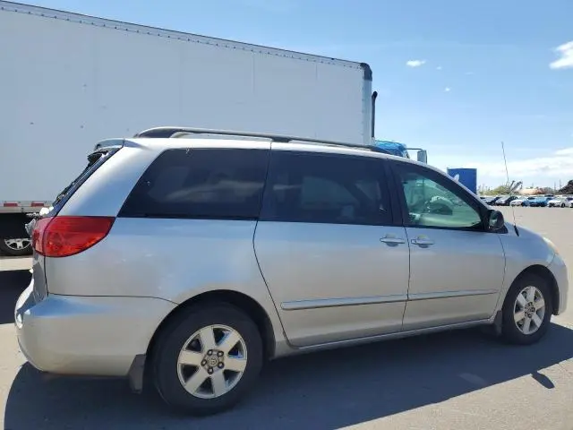 2010 TOYOTA SIENNA CE  