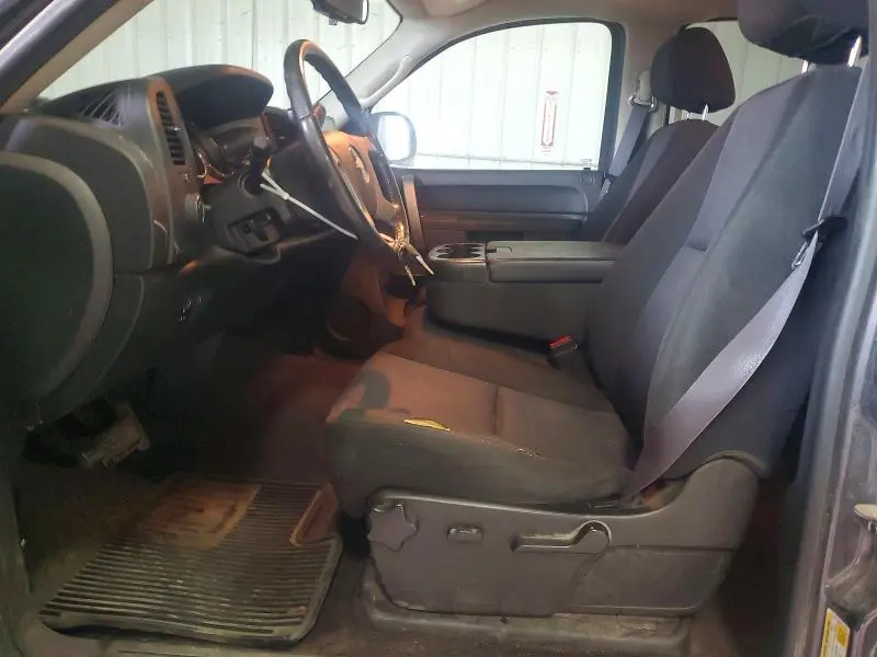 2011 CHEVROLET SILVERADO K2500 HEAVY DUTY LT  