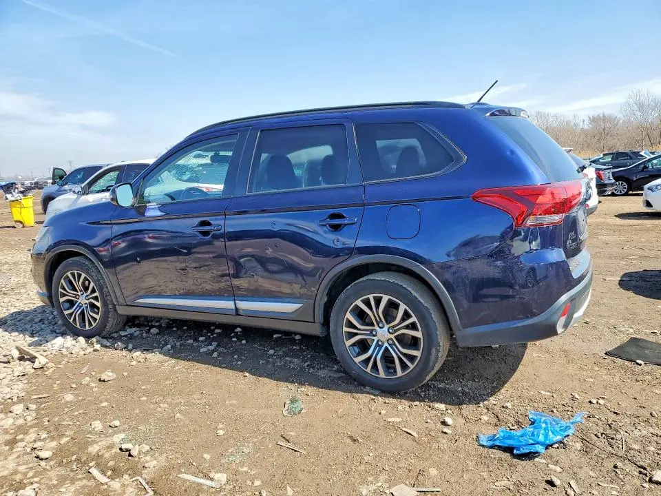 2016 MITSUBISHI OUTLANDER SE  