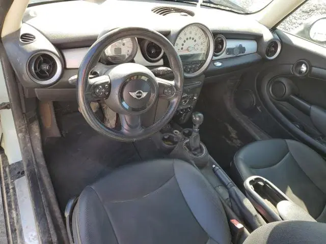 2013 MINI COOPER   