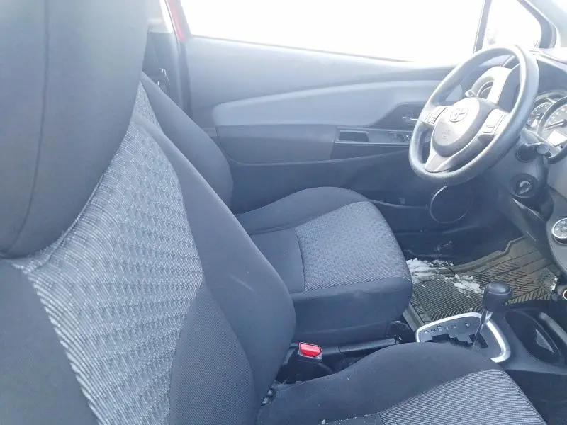 2017 TOYOTA YARIS   