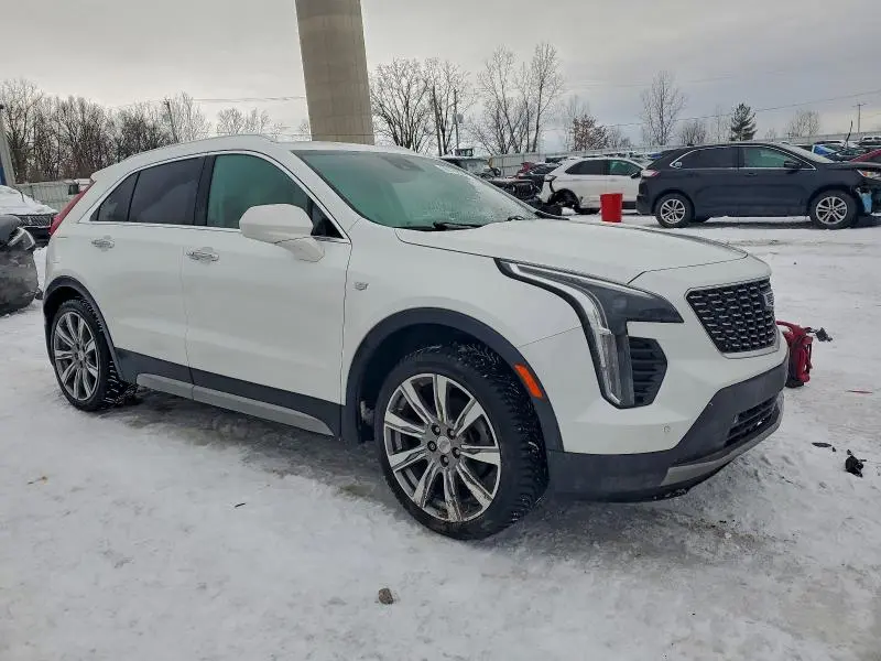 2019 CADILLAC XT4 PREMIUM LUXURY  