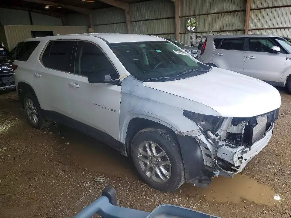 2020 CHEVROLET TRAVERSE LS  