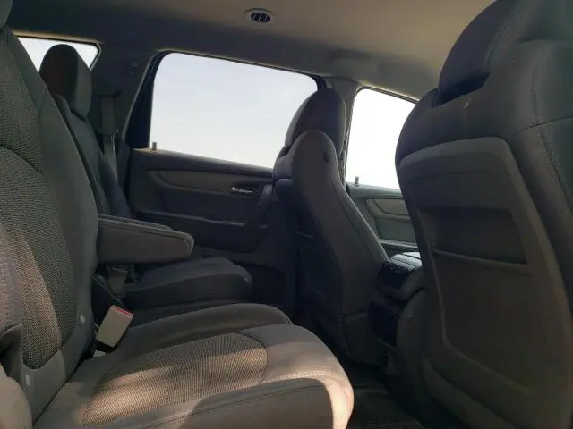 2015 CHEVROLET TRAVERSE LT  