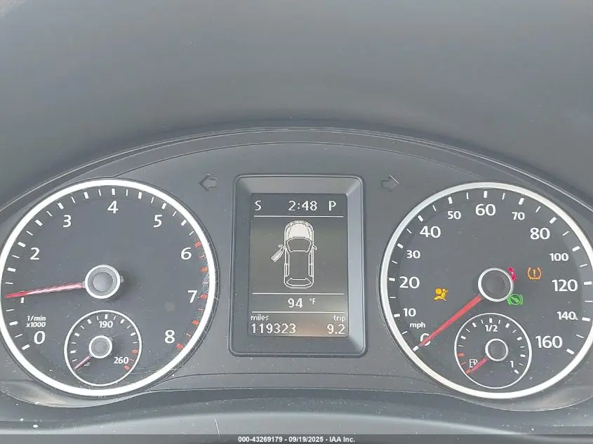 2012 VOLKSWAGEN TIGUAN SE