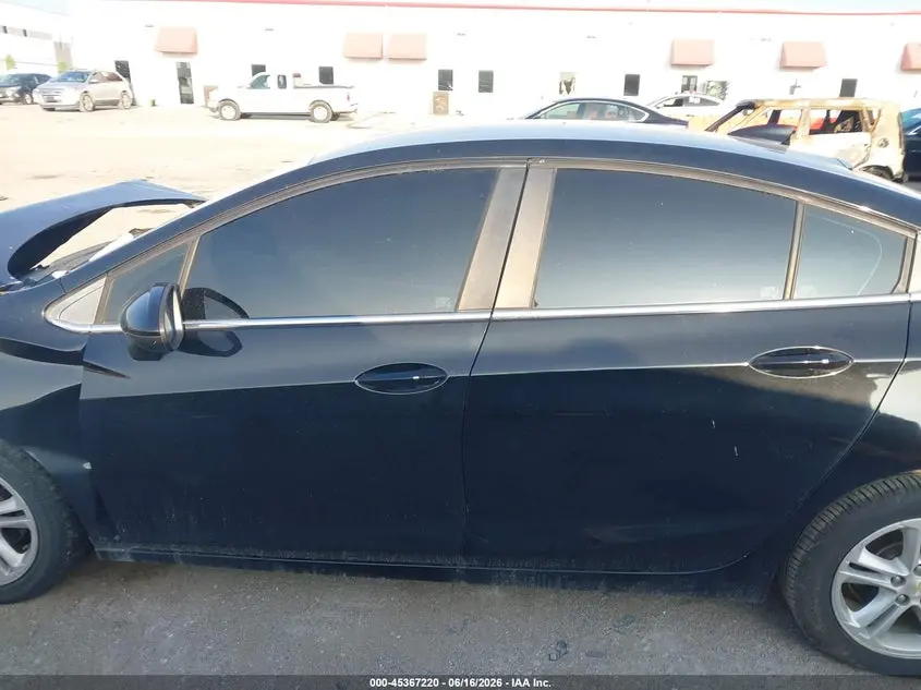 2017 CHEVROLET CRUZE LT AUTO