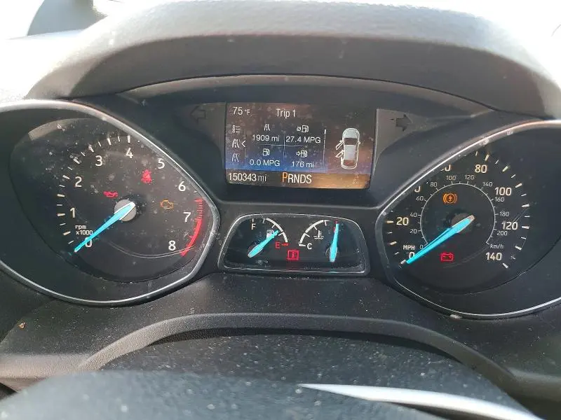 2017 FORD ESCAPE SE  