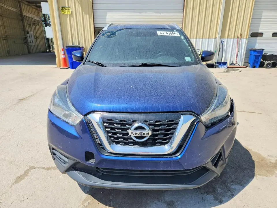 2018 NISSAN KICKS SV  