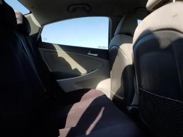 2013 HYUNDAI ACCENT GLS  