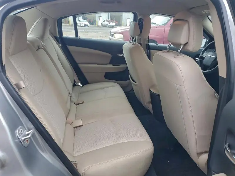 2014 CHRYSLER 200 LX  