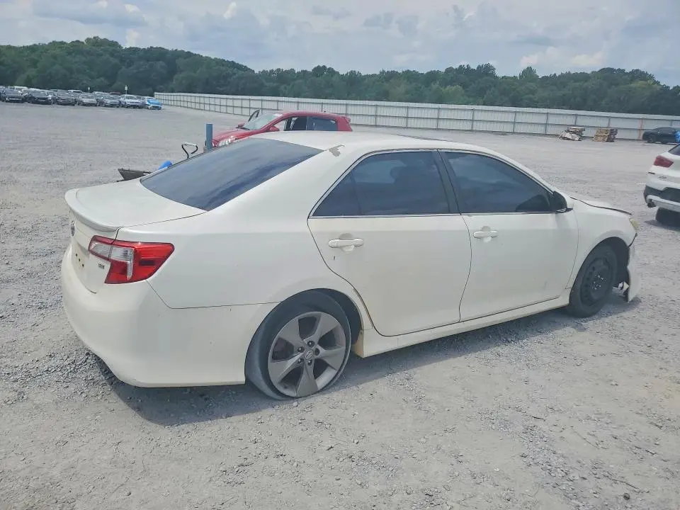 2014 TOYOTA CAMRY SE SPORT  