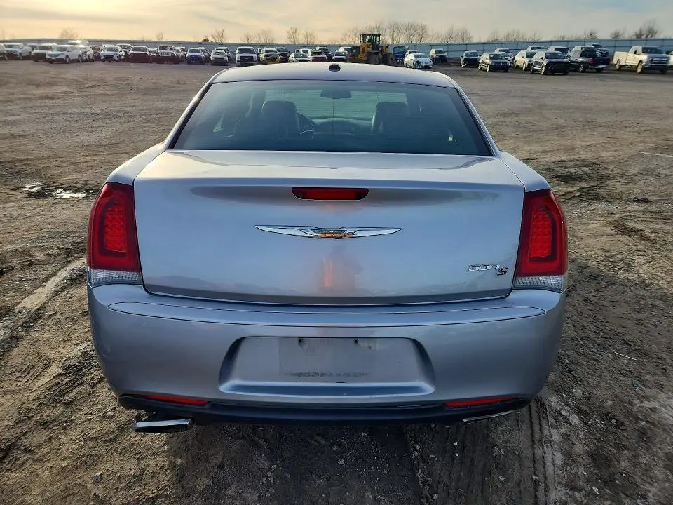 2017 CHRYSLER 300 S  