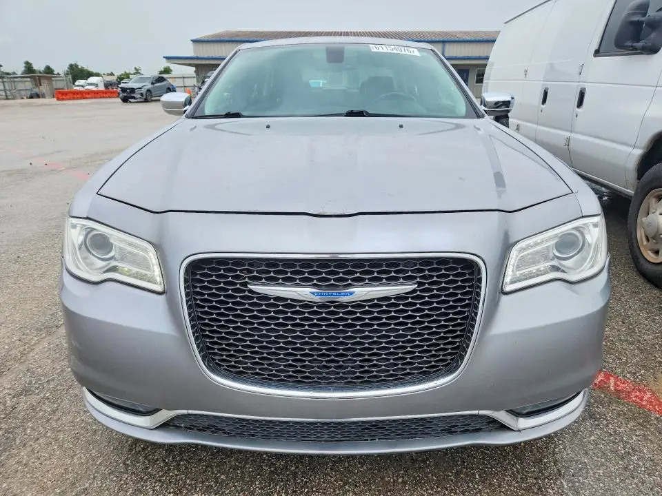 2018 CHRYSLER 300 LIMITED  