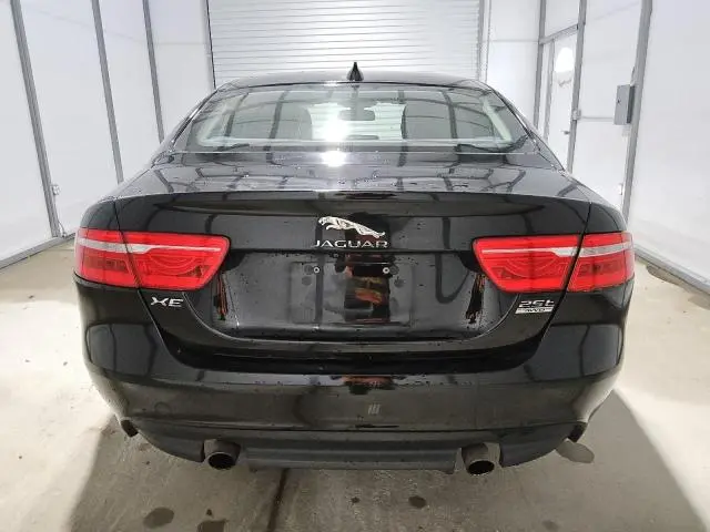 2018 JAGUAR XE   
