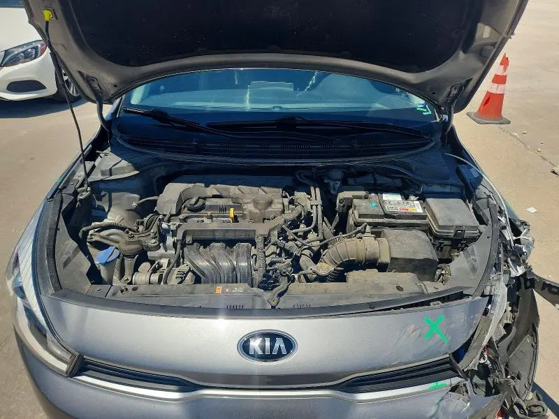 2021 KIA RIO S  