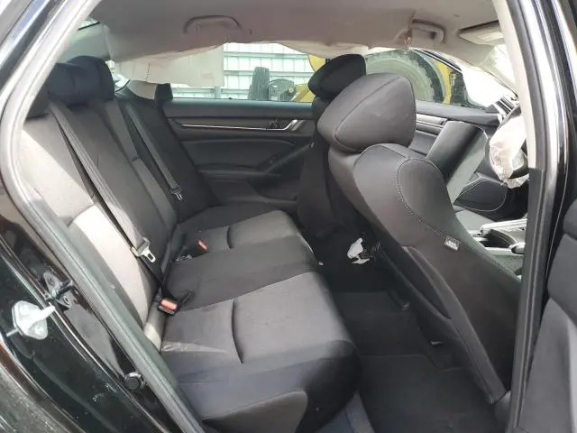 2022 HONDA ACCORD LX  