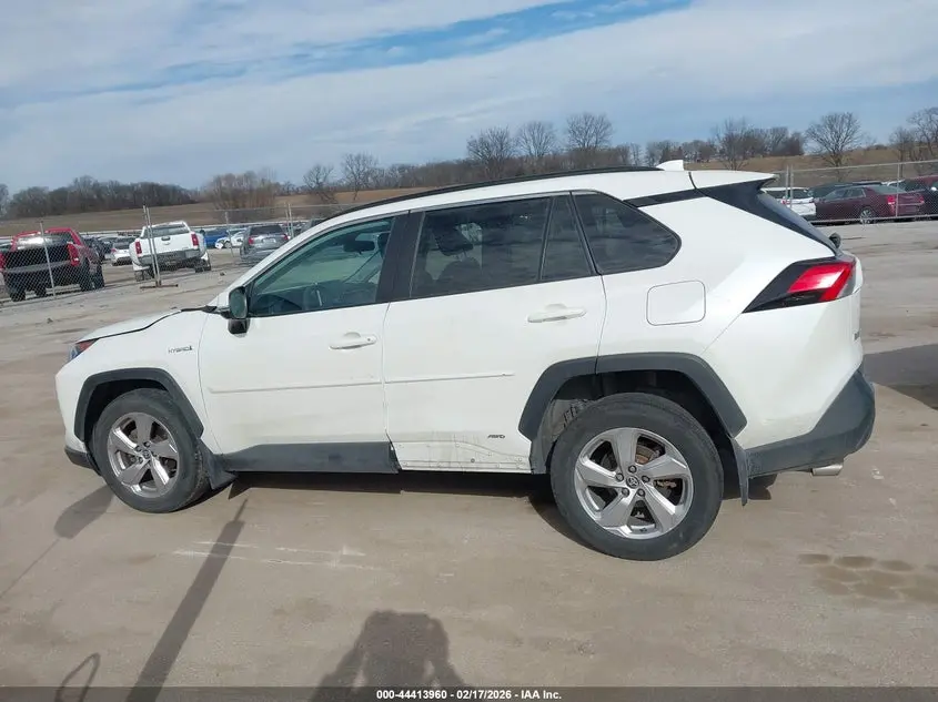 2021 TOYOTA RAV4 HYBRID XLE PREMIUM