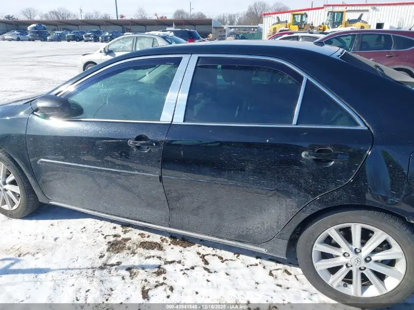2013 TOYOTA CAMRY XLE V6