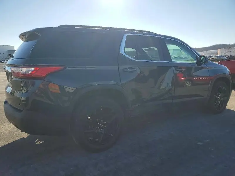 2020 CHEVROLET TRAVERSE LT  