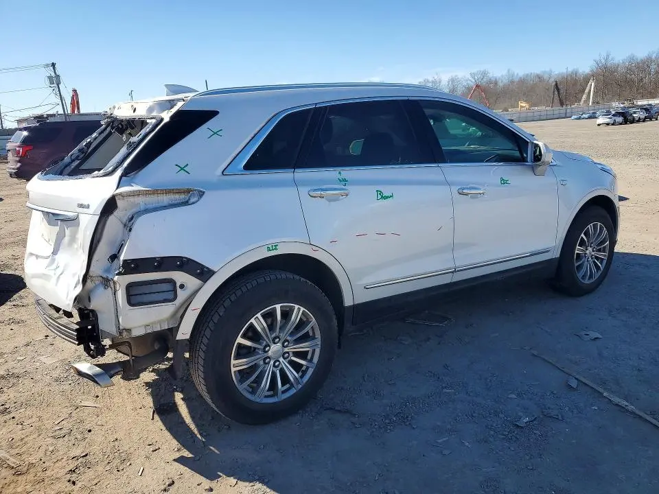 2019 CADILLAC XT5 LUXURY  