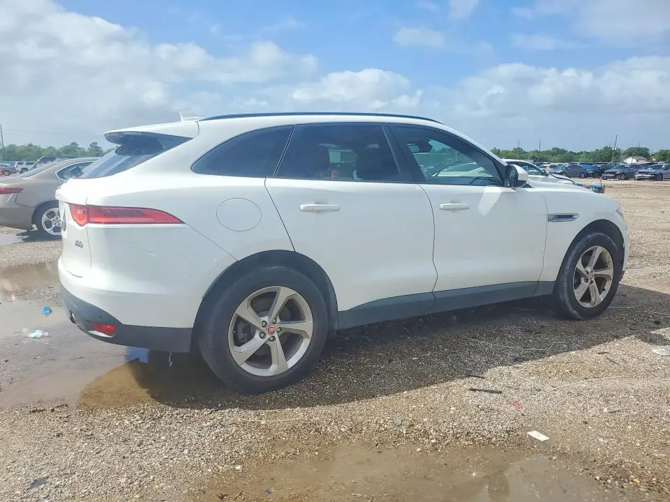 2017 JAGUAR F-PACE PREMIUM  