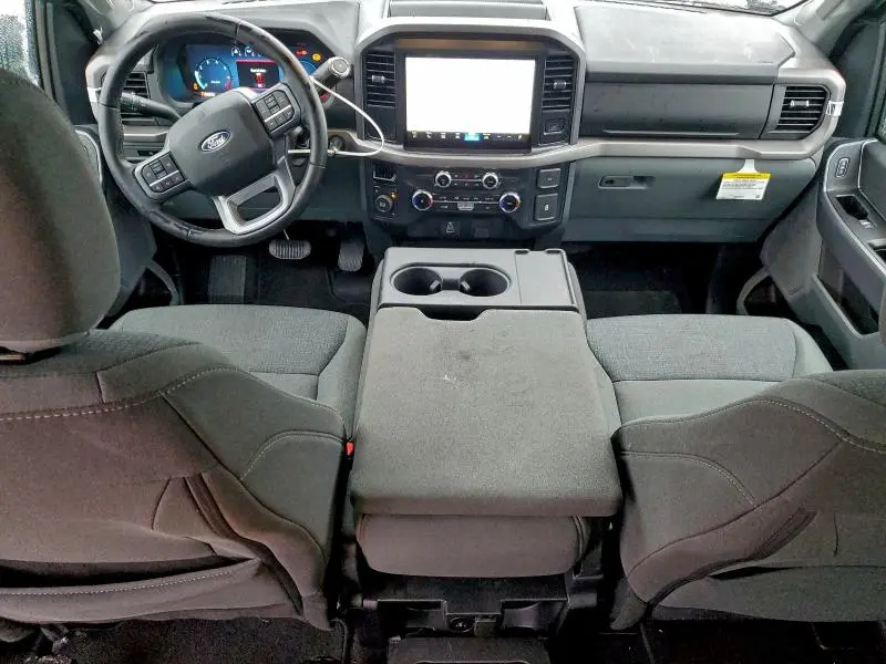 2025 FORD F150 XLT  