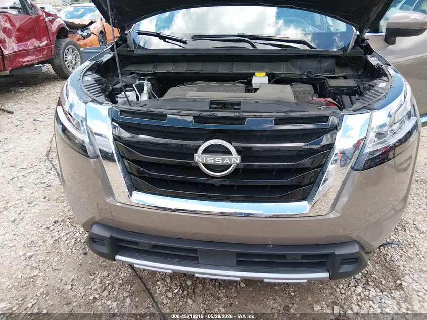 2024 NISSAN PATHFINDER PLATINUM FWD