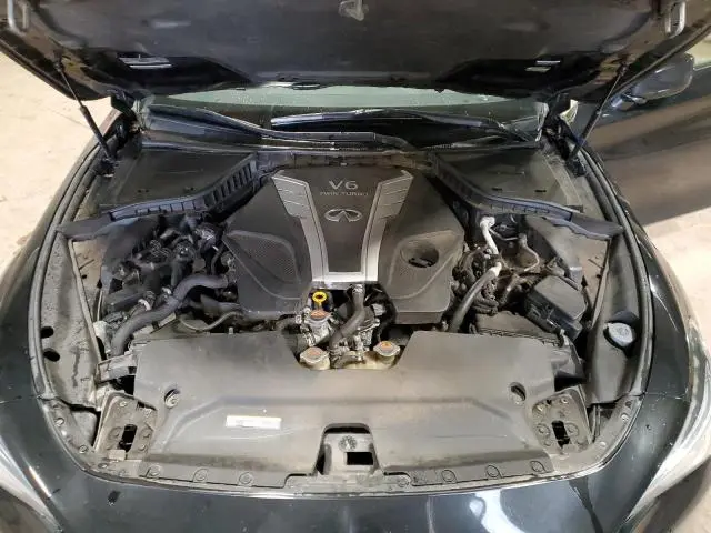 2018 INFINITI Q60 RED SPORT 400  