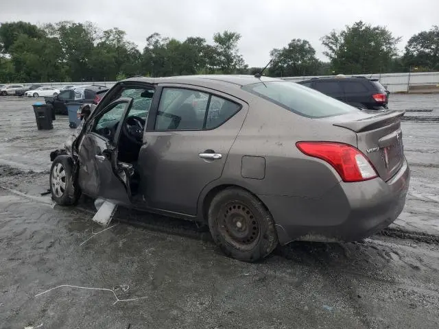 2013 NISSAN VERSA S  