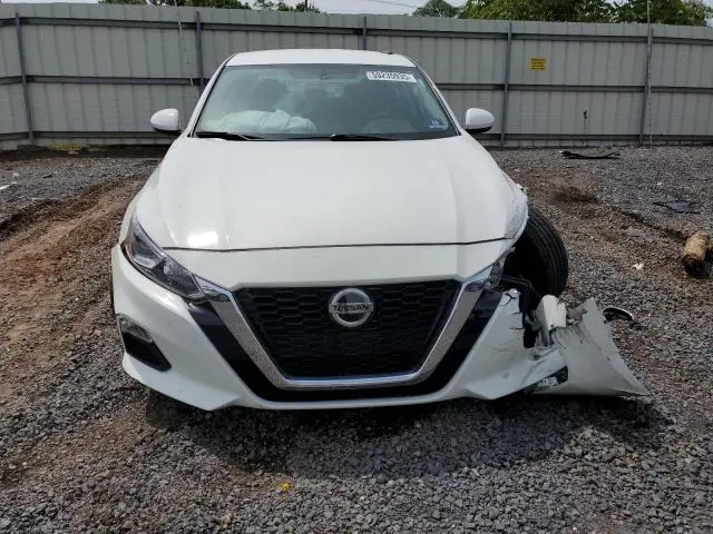 2019 NISSAN ALTIMA S  