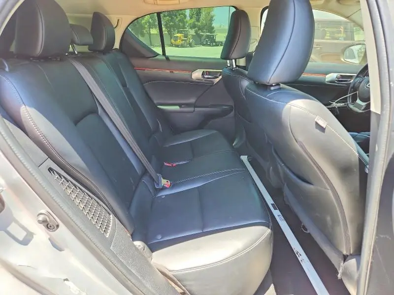 2016 LEXUS CT 200  