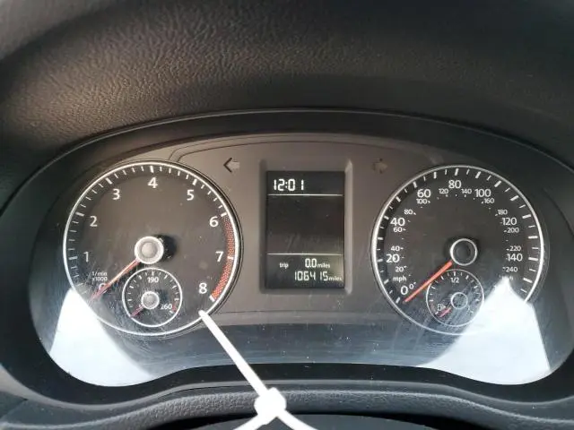 2015 VOLKSWAGEN PASSAT S  