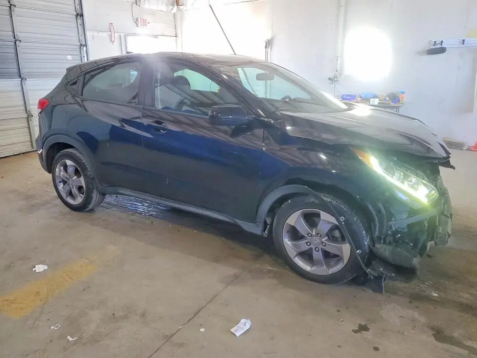 2020 HONDA HR-V LX  