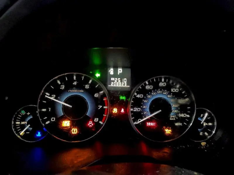 2010 SUBARU OUTBACK 2.5I LIMITED  
