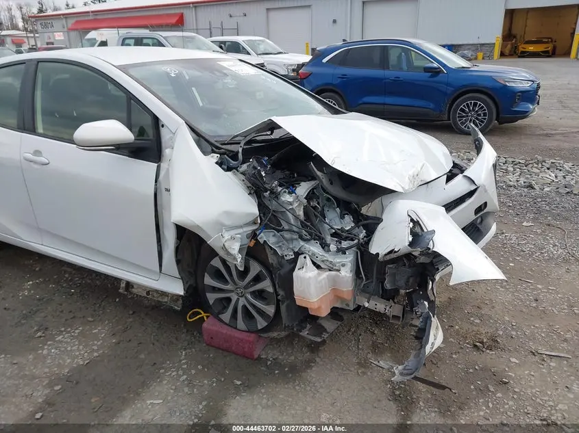 2021 TOYOTA PRIUS LE AWD-E