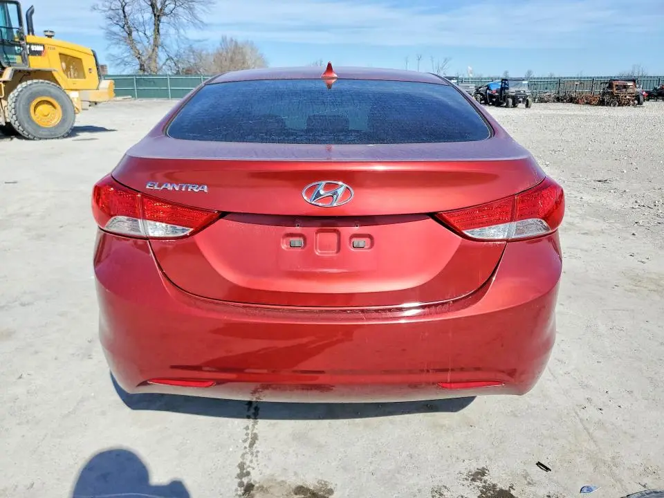 2013 HYUNDAI ELANTRA GLS  