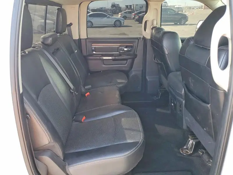 2016 RAM 1500 LARAMIE  