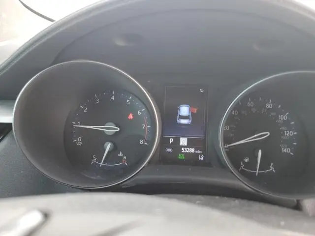 2021 TOYOTA C-HR XLE  