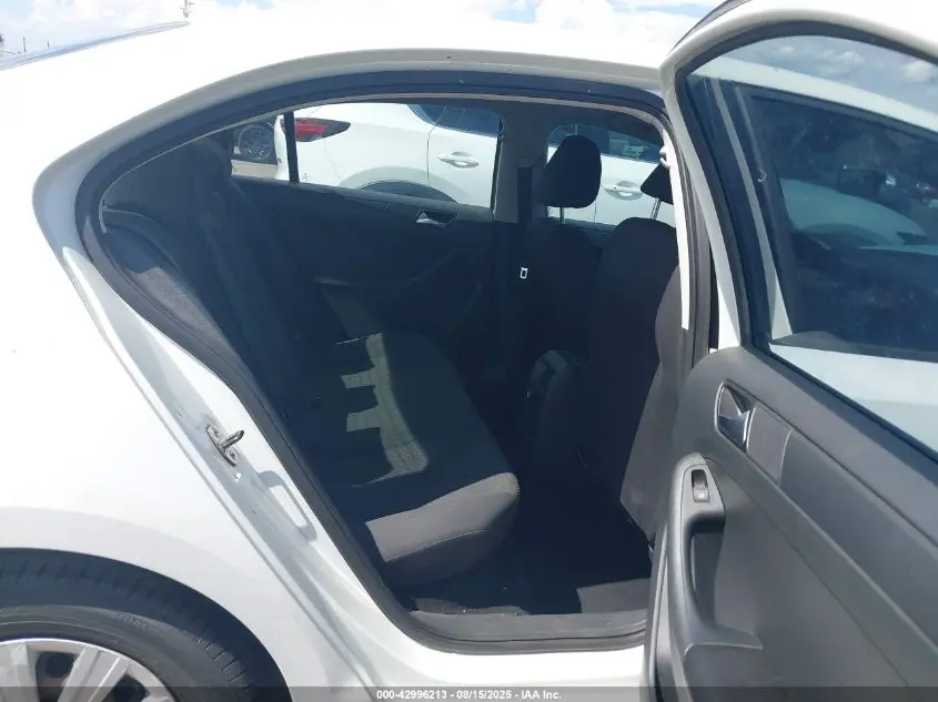 2014 VOLKSWAGEN JETTA 2.0L S