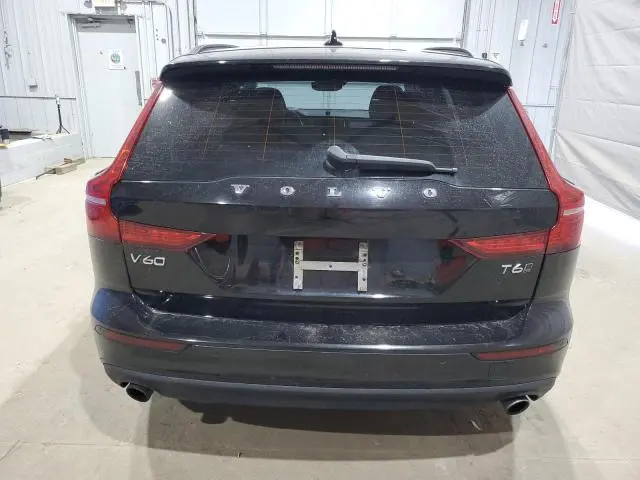 2019 VOLVO V60 T6 MOMENTUM  