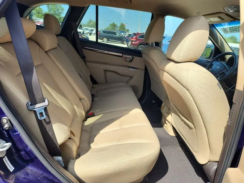 2010 HYUNDAI SANTA FE GLS  