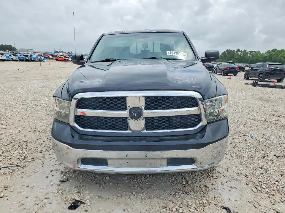 2013 RAM 1500 SLT  