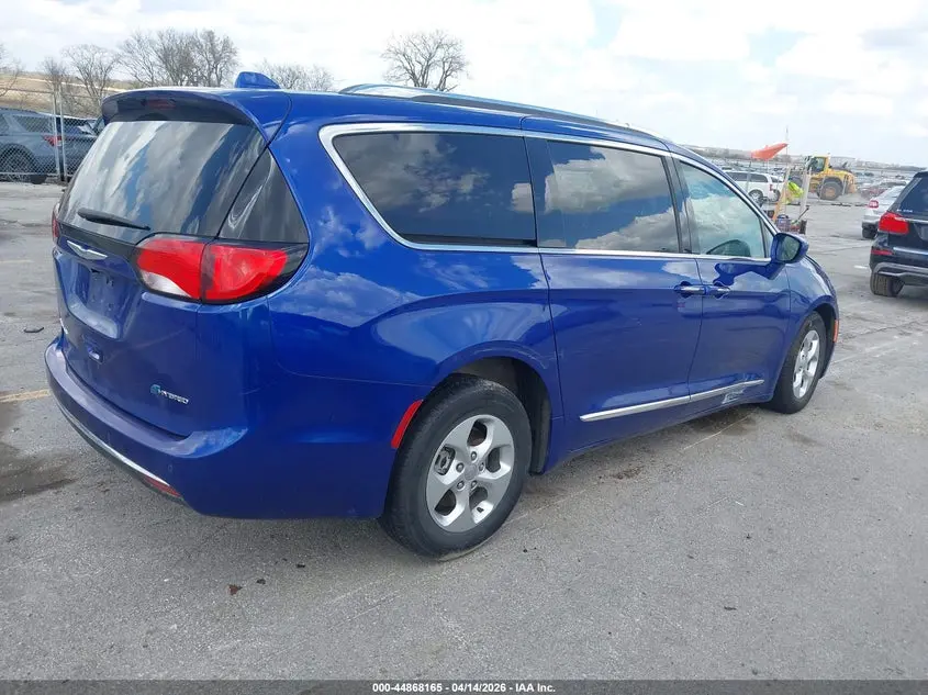 2019 CHRYSLER PACIFICA HYBRID TOURING L