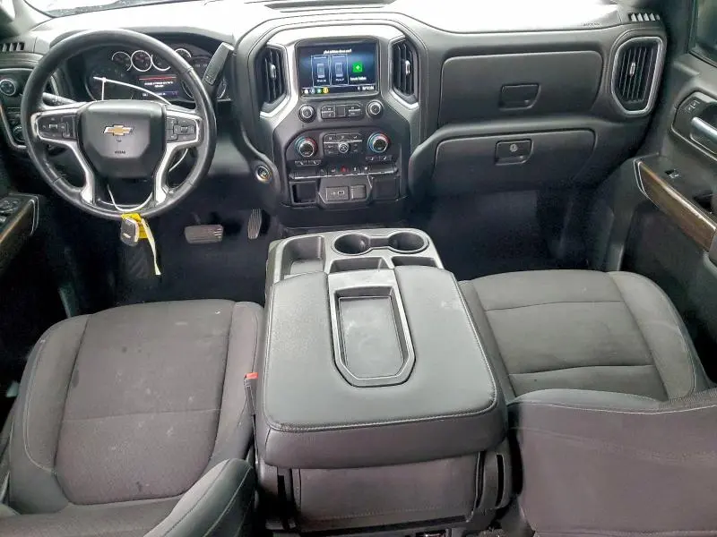 2019 CHEVROLET SILVERADO C1500 LT  