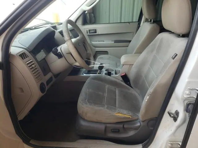 2011 FORD ESCAPE XLT  