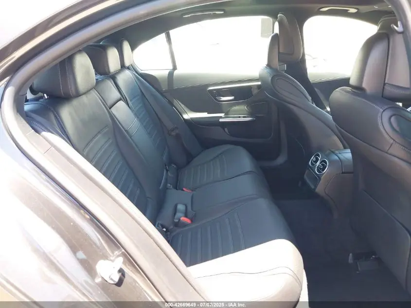 2023 MERCEDES-BENZ C 300 SEDAN