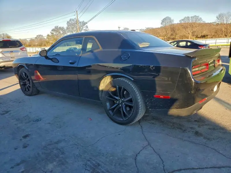 2018 DODGE CHALLENGER SXT  